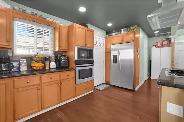 Lynwood, CA 90262,2644 111th ST