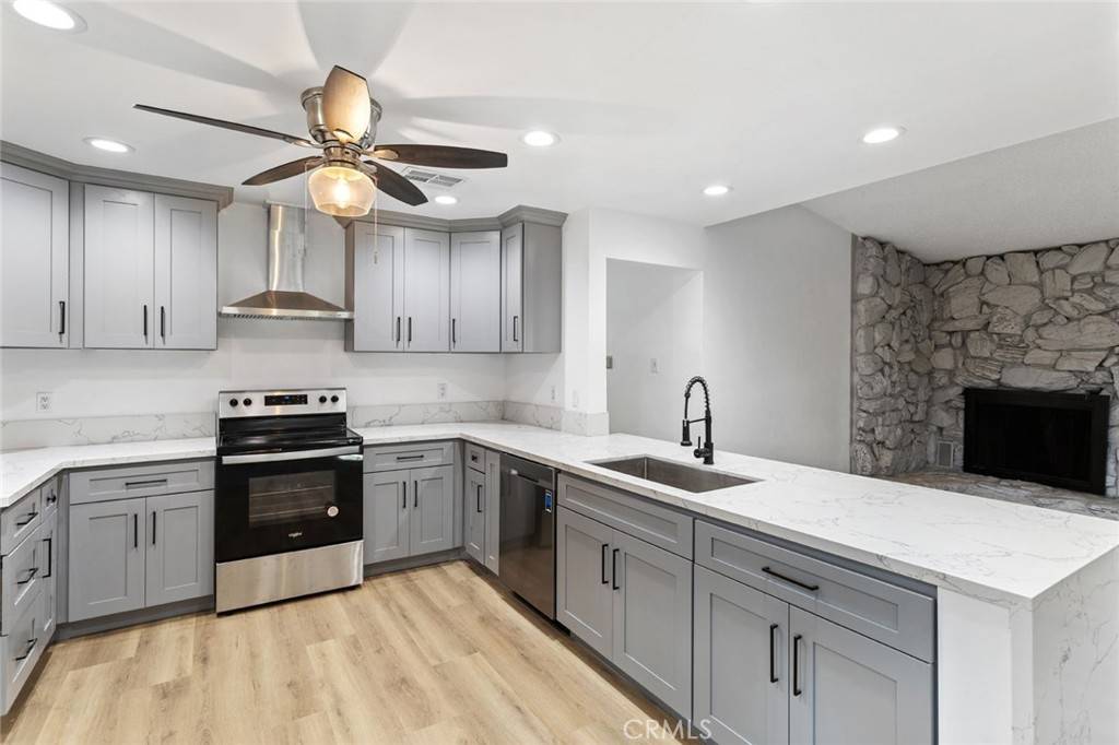Yucca Valley, CA 92284,57526 Onaga
