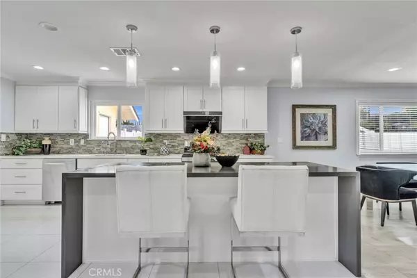 Diamond Bar, CA 91765,1954 Los Cerros DR