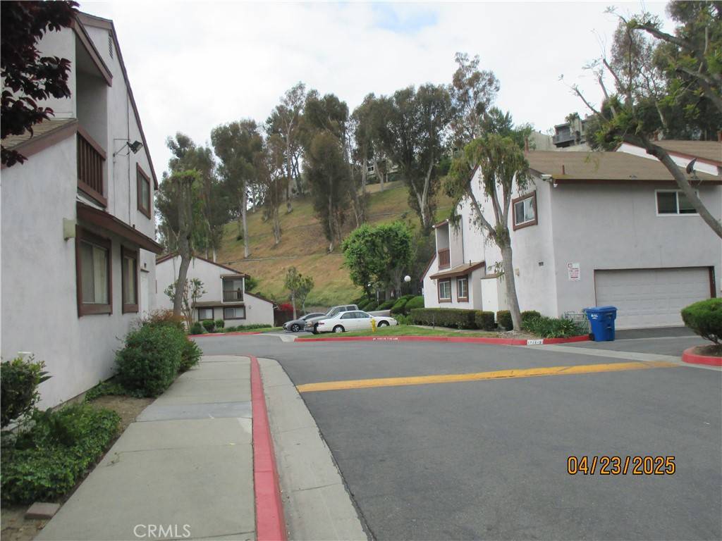 Montebello, CA 90640,1728 Bradbury DR
