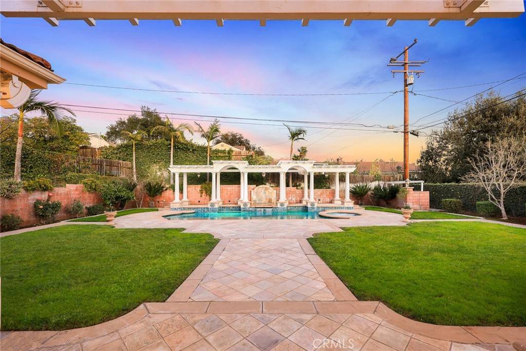 1774 Orangewood LN, Arcadia, CA 91006