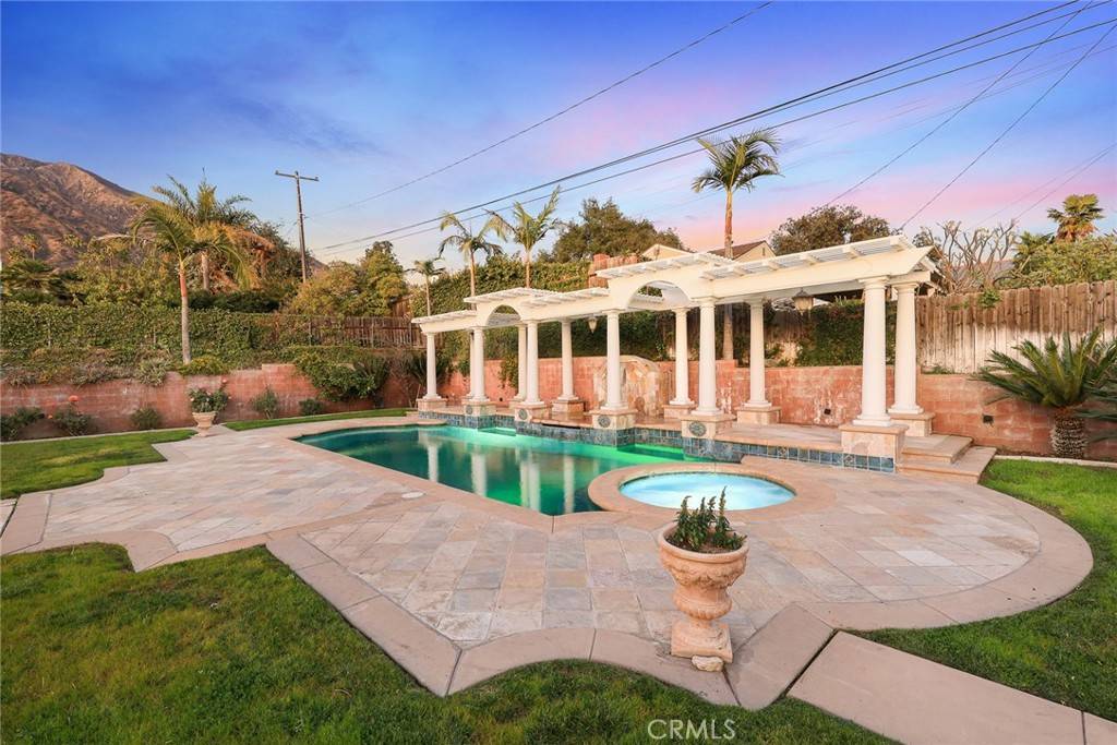 Arcadia, CA 91006,1774 Orangewood LN