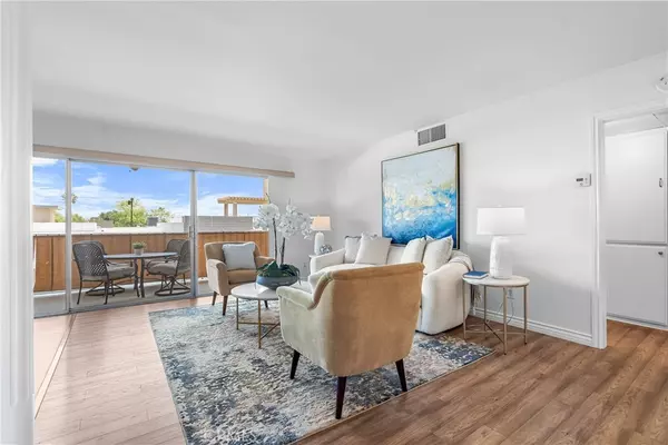 Pasadena, CA 91107,2468 Mohawk ST #202