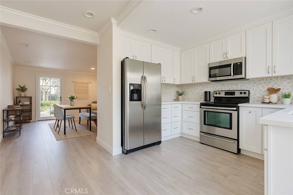 Irvine, CA 92620,63 Streamwood