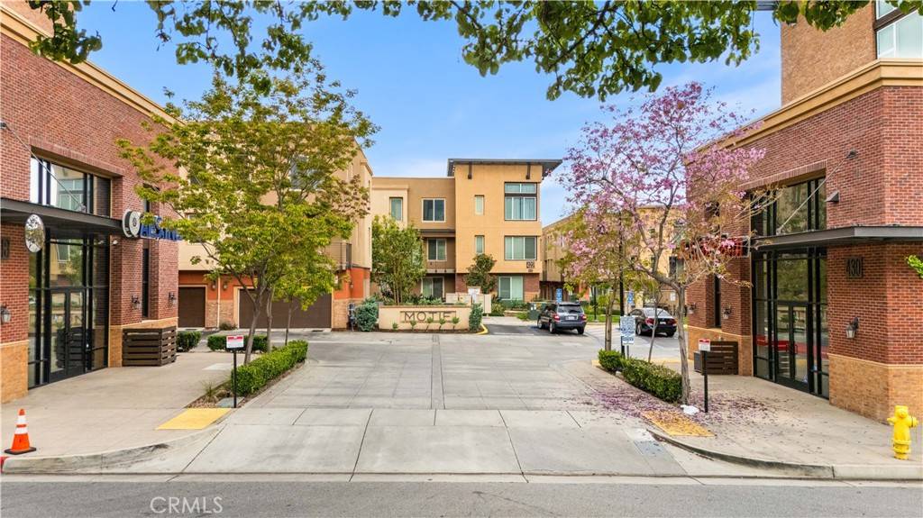 422 W Route 66 #41, Glendora, CA 91740