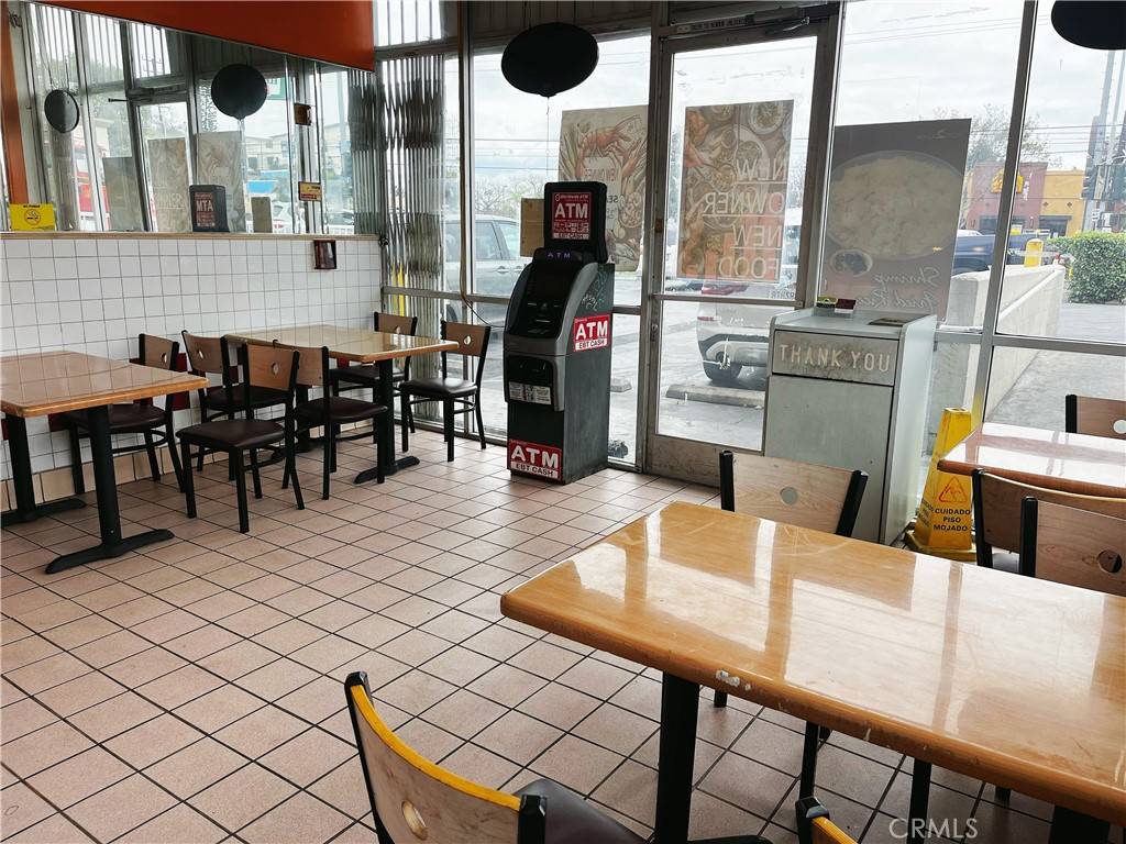 Los Angeles, CA 90044,Normandie Ave