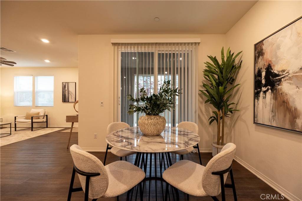 Eastvale, CA 92880,7058 Vernazza PL