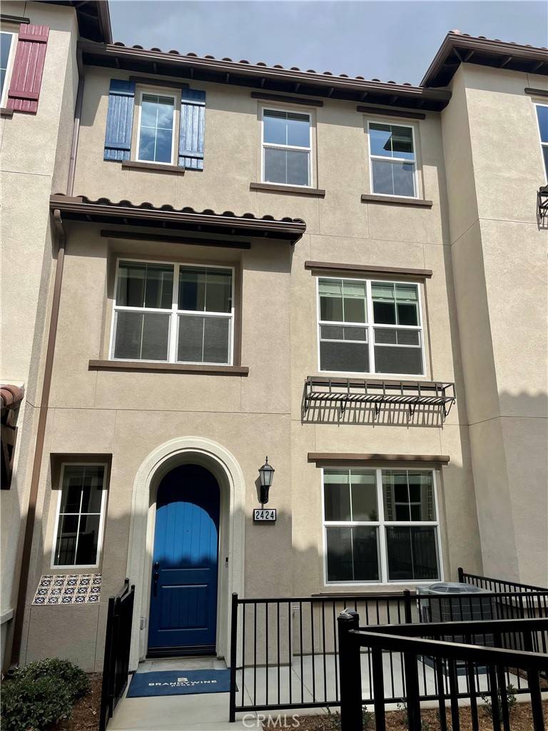 2424 Villena WAY, Placentia, CA 92870