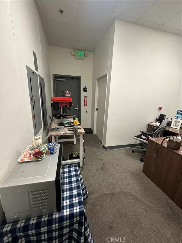 Glendora, CA 91740,1311 S Grand AVE #170