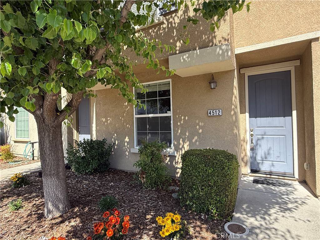 Sacramento, CA 95823,4512 Cardona LN
