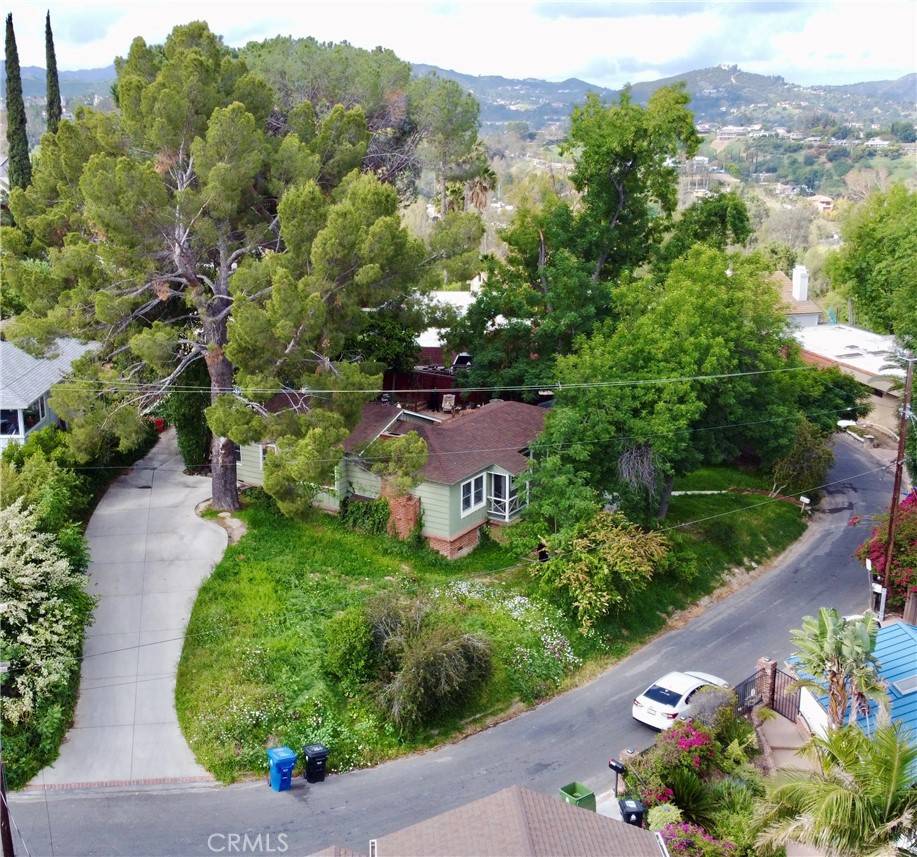 22460 Venido RD, Woodland Hills, CA 91364