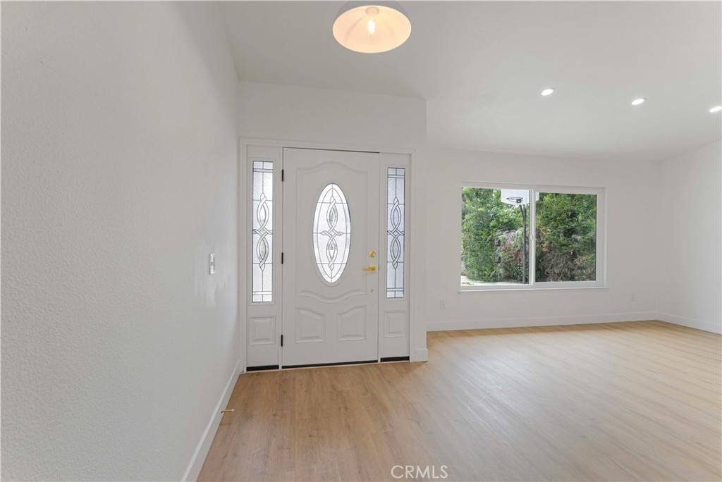 Ontario, CA 91762,1046 Eclipse CT