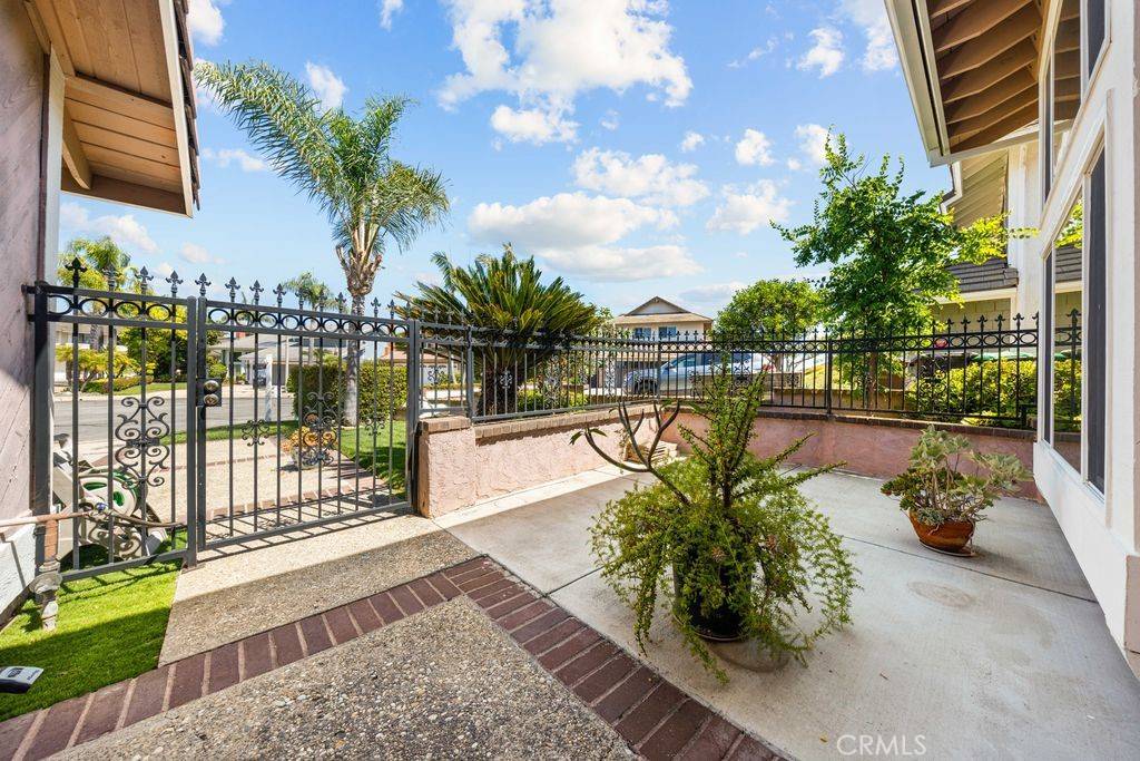 San Clemente, CA 92673,703 Calle Cumbre