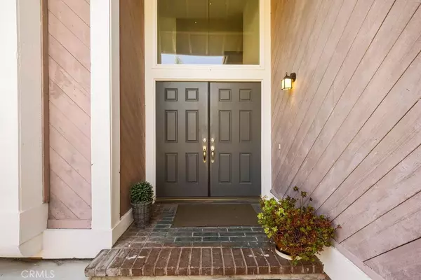 San Clemente, CA 92673,703 Calle Cumbre