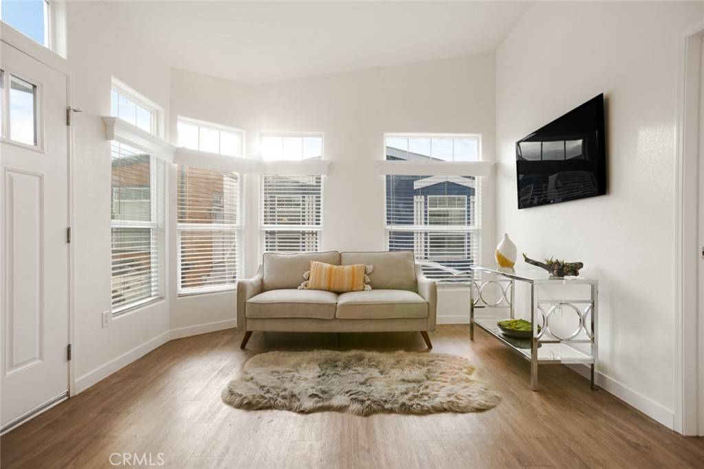North Hollywood, CA 91605,8250 Lankershim BLVD #40