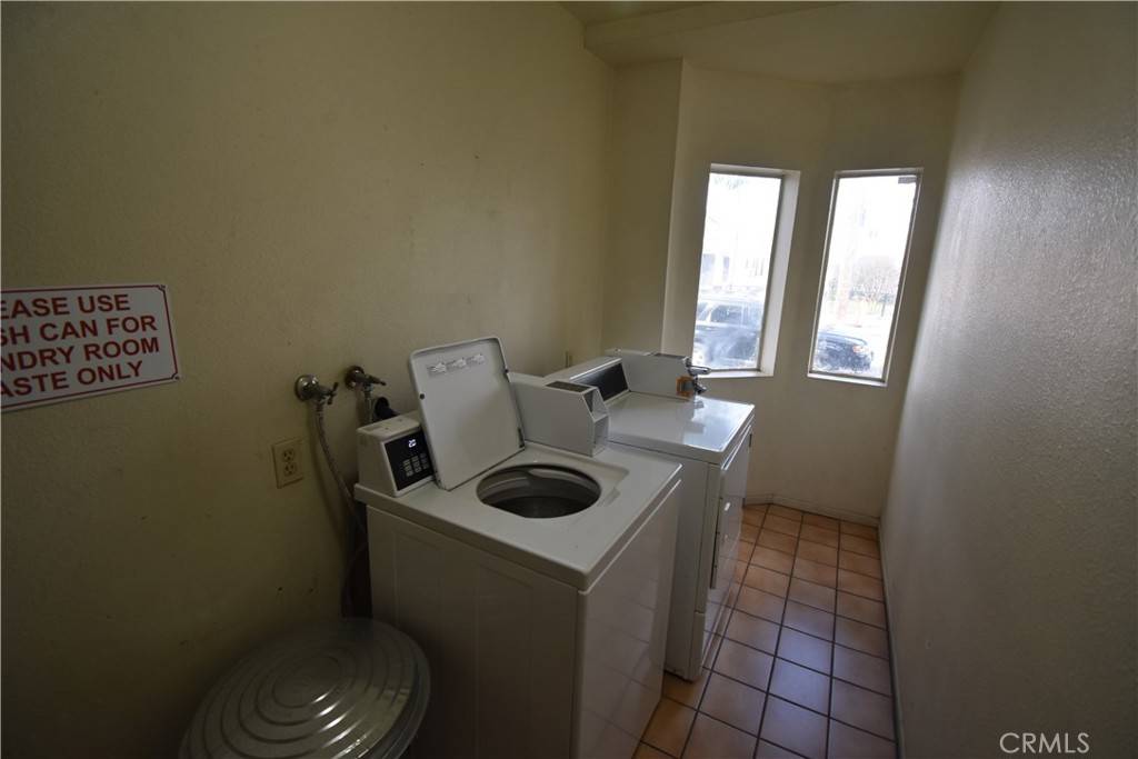Inglewood, CA 90302,604 Venice WAY