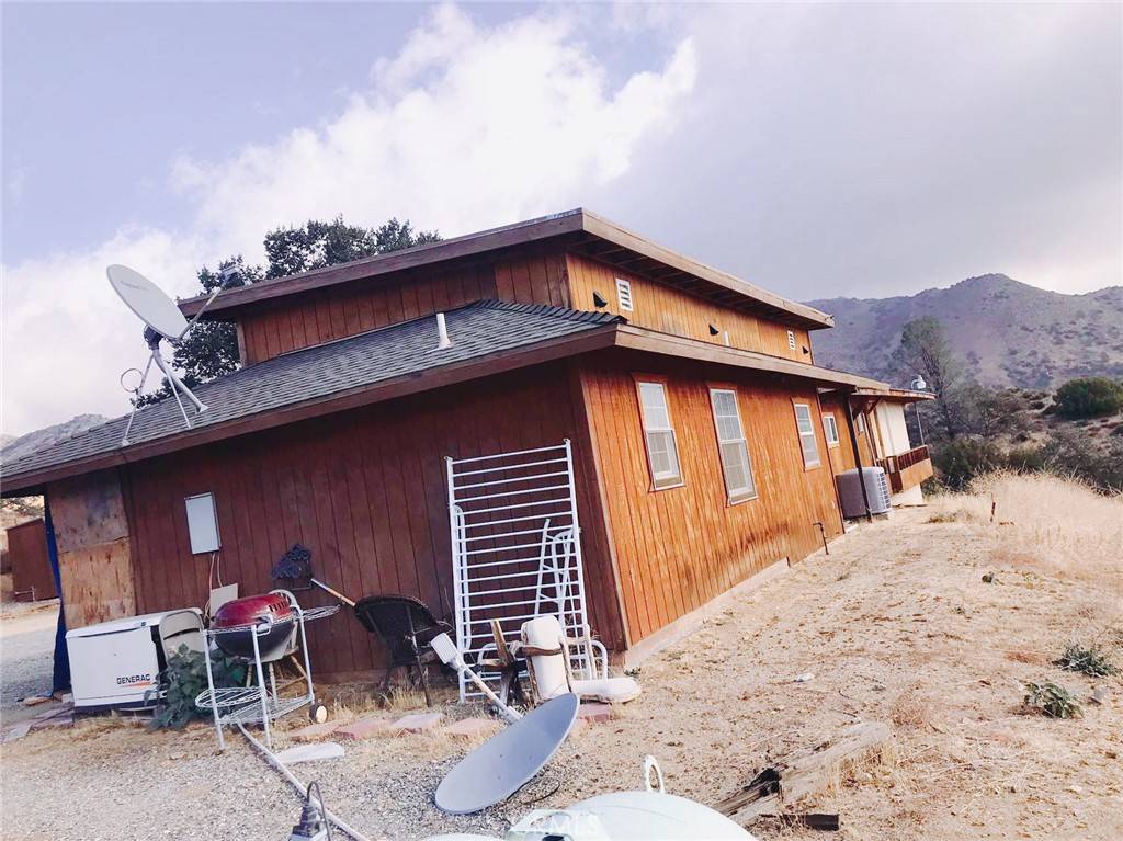 Caliente, CA 93518,37610 Canton Way