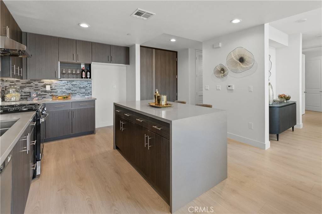 Alhambra, CA 91801,168 S Monterey ST #501