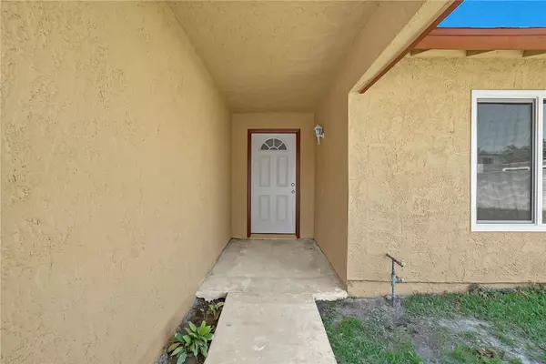 Rialto, CA 92376,1018 N Millard AVE