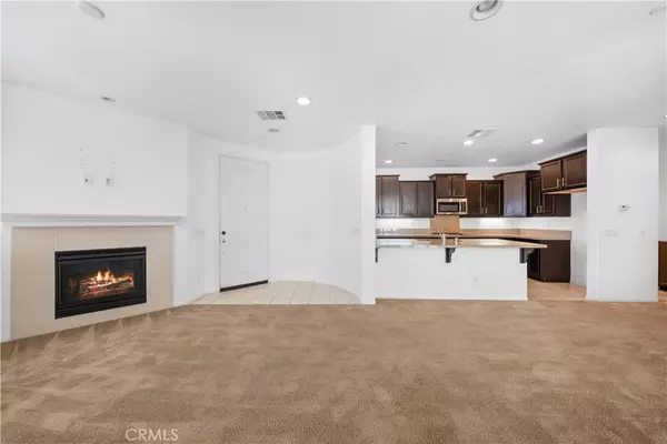 Chino, CA 91710,6942 Clemson ST