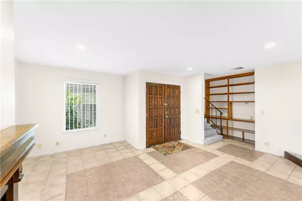 Rosemead, CA 91770,4219 Walnut Grove AVE #A