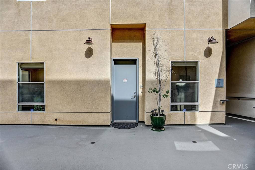 South Pasadena, CA 91030,1401 Mission ST #105