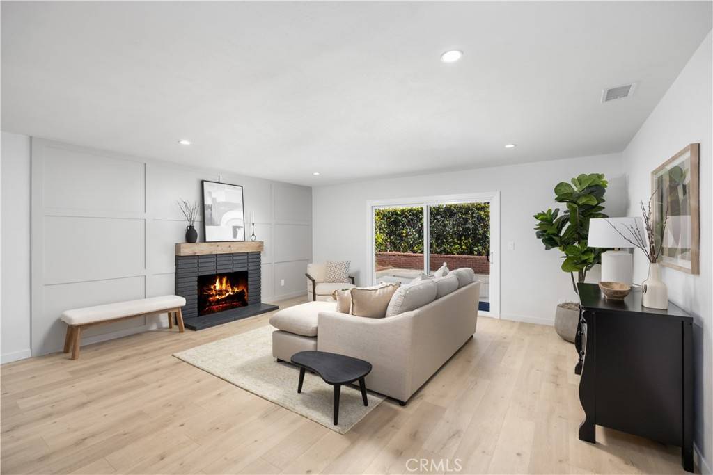 Gardena, CA 90248,15618 S Stulman AVE