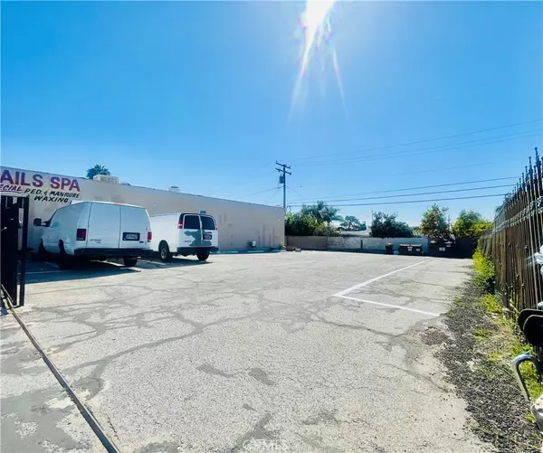 La Puente, CA 91744,657 669 Glendora AVE