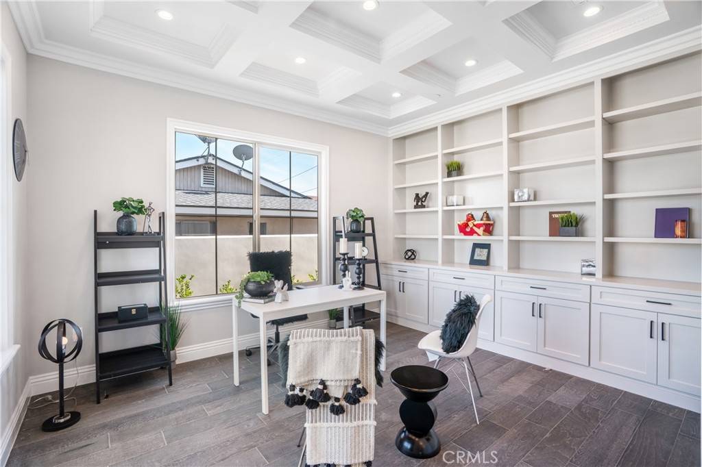 Temple City, CA 91780,5305 Glickman AVE