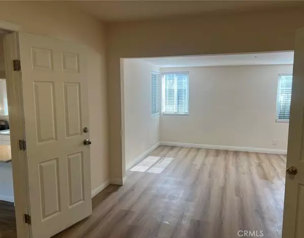 Pasadena, CA 91104,1550 Atchison ST