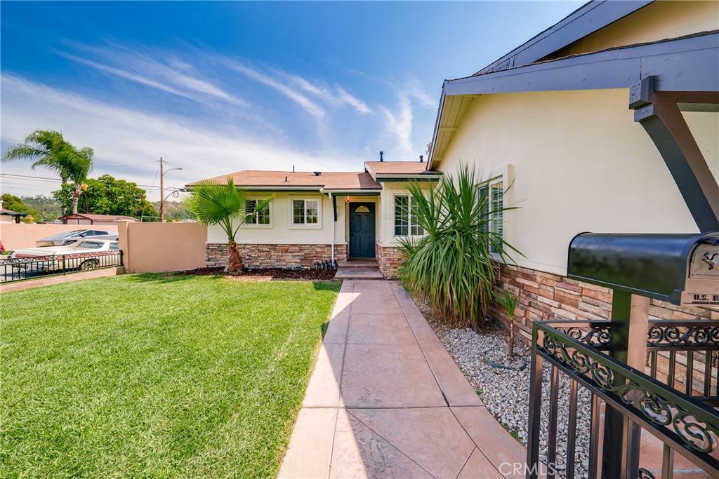 La Puente, CA 91744,15618 Loukelton ST