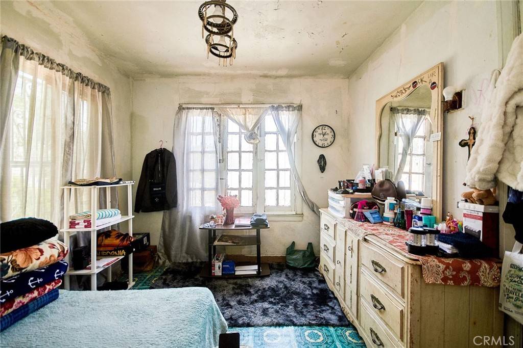 Los Angeles, CA 90032,2602 Onyx DR