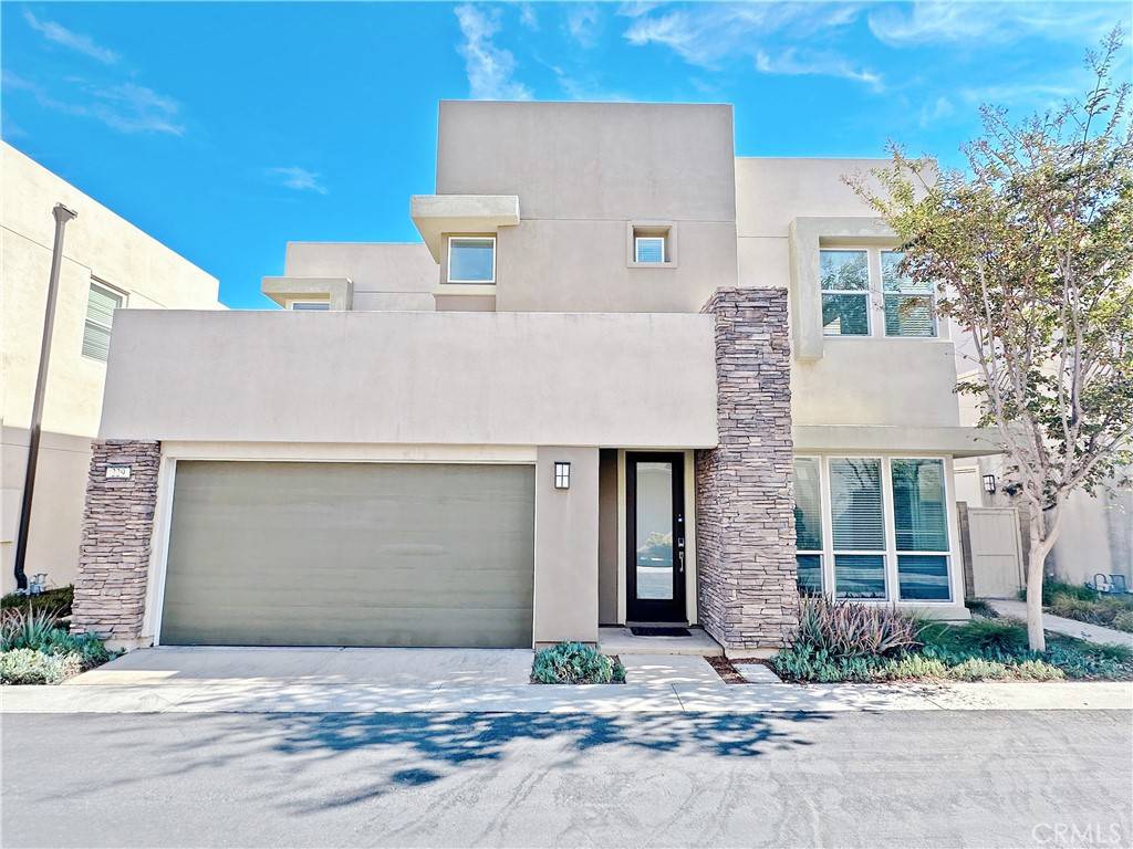 229 Radial, Irvine, CA 92618