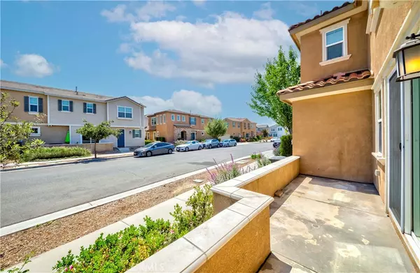 Eastvale, CA 92880,5861 Ginger DR