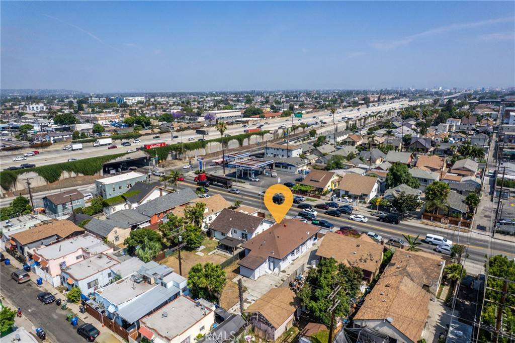Los Angeles, CA 90003,322 W Gage AVE