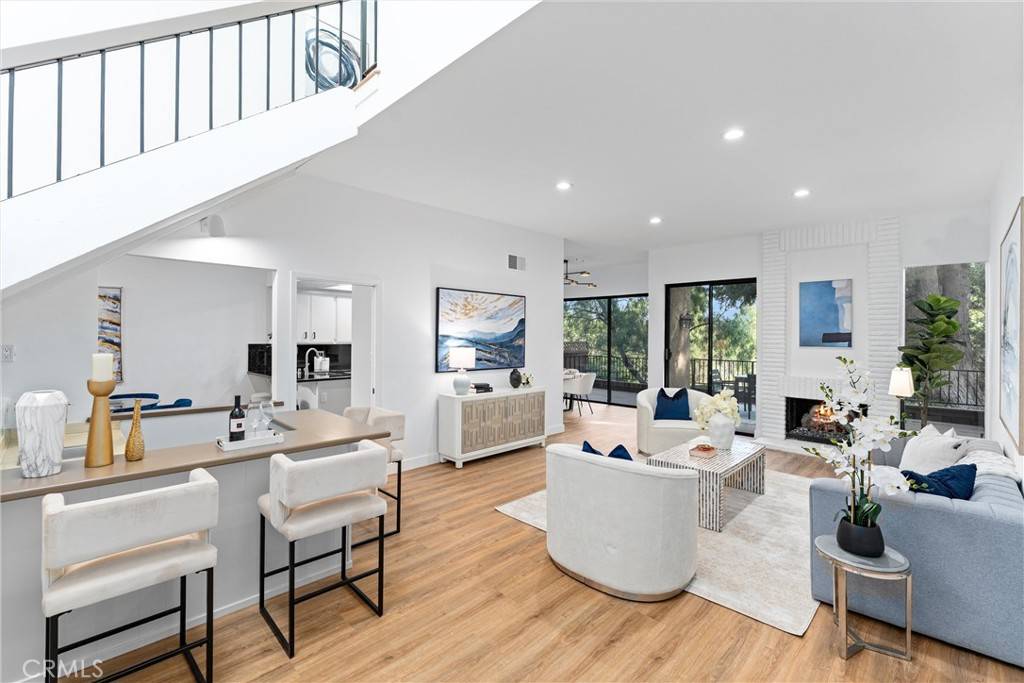 Fullerton, CA 92835,532 Riviera CT