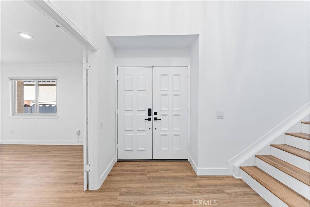 Fullerton, CA 92835,532 Riviera CT