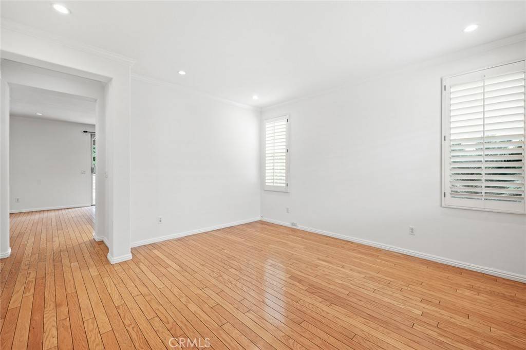 Azusa, CA 91702,943 Solem ST