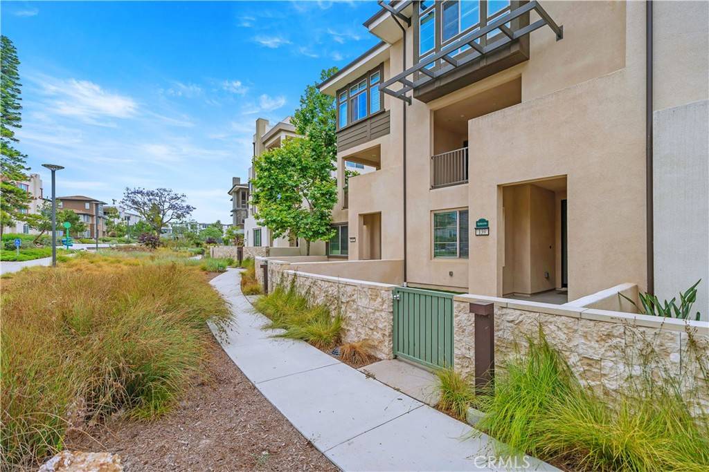 Irvine, CA 92618,139 Episode