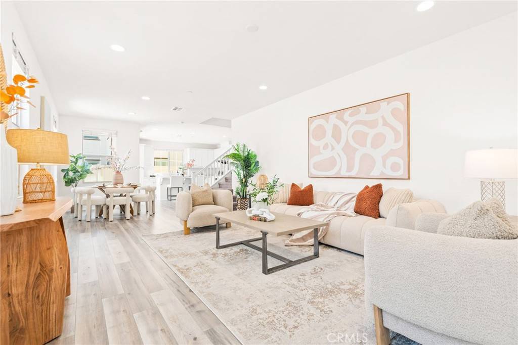 Rosemead, CA 91770,8254 Lily DR