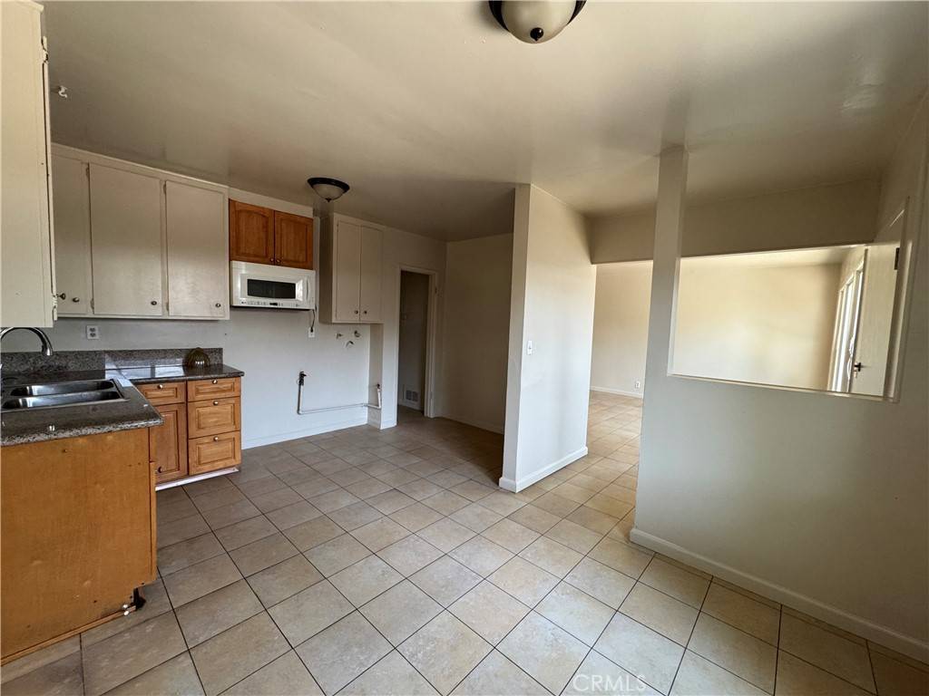El Monte, CA 91733,9734 Rio Hondo