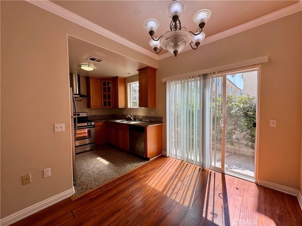 Pasadena, CA 91107,2418 Mohawk ST #7