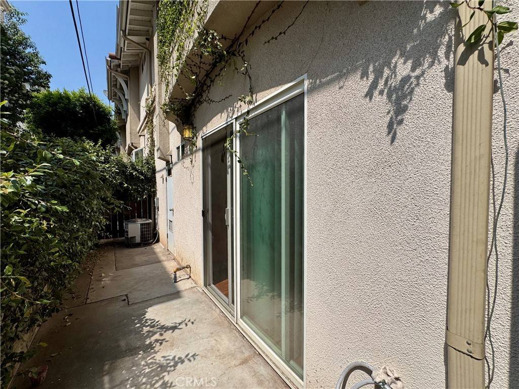 Pasadena, CA 91107,2418 Mohawk ST #7