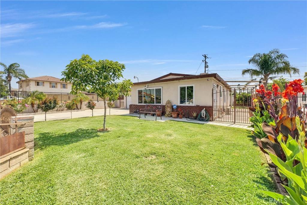 Rialto, CA 92376,155 N Acacia AVE