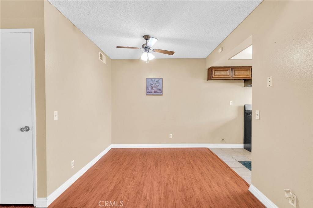 Pico Rivera, CA 90660,4072 Rosemead Blvd #7