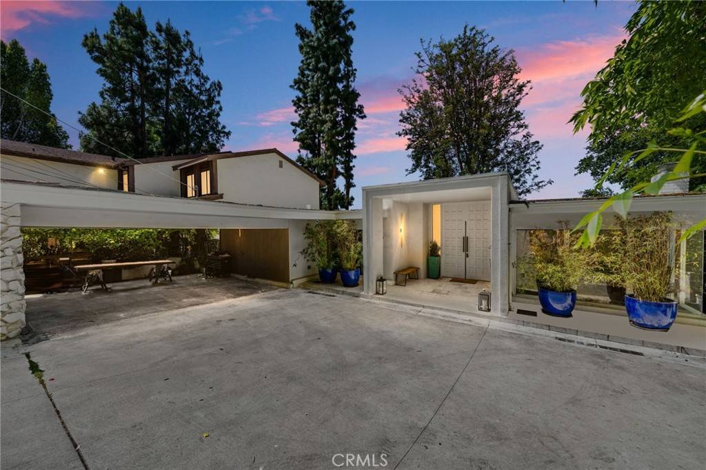 4781 Galendo ST, Woodland Hills, CA 91364