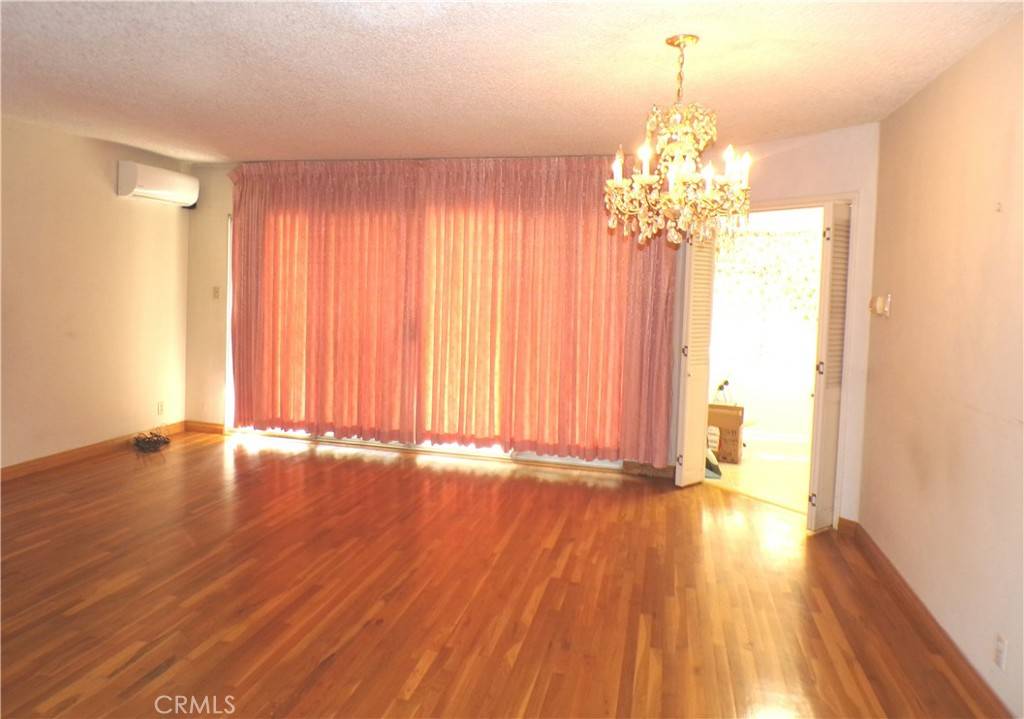 Monterey Park, CA 91755,662 Kempton AVE
