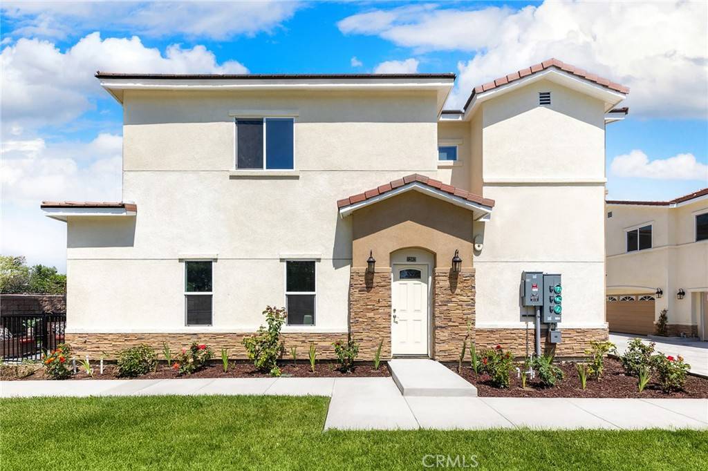 1216 S San Antonio AVE, Pomona, CA 91766