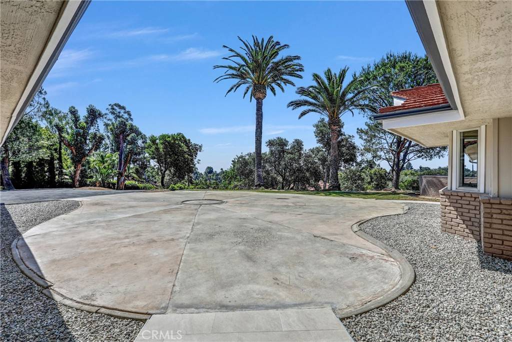 Bradbury, CA 91008,247 El Cielo LN