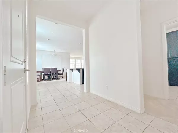 Ontario, CA 91762,2911 S Via Belamaria